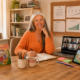 Entrepreneure LearnyKids développant une activité en licence de marque dans l’univers de l’enfant